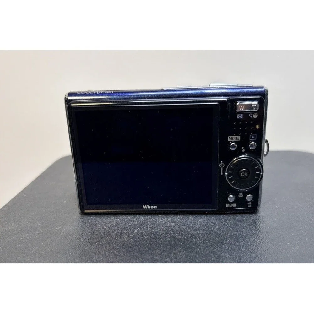 Nikon COOLPIX S51 Compact Digital Camera Navy Blue Tested